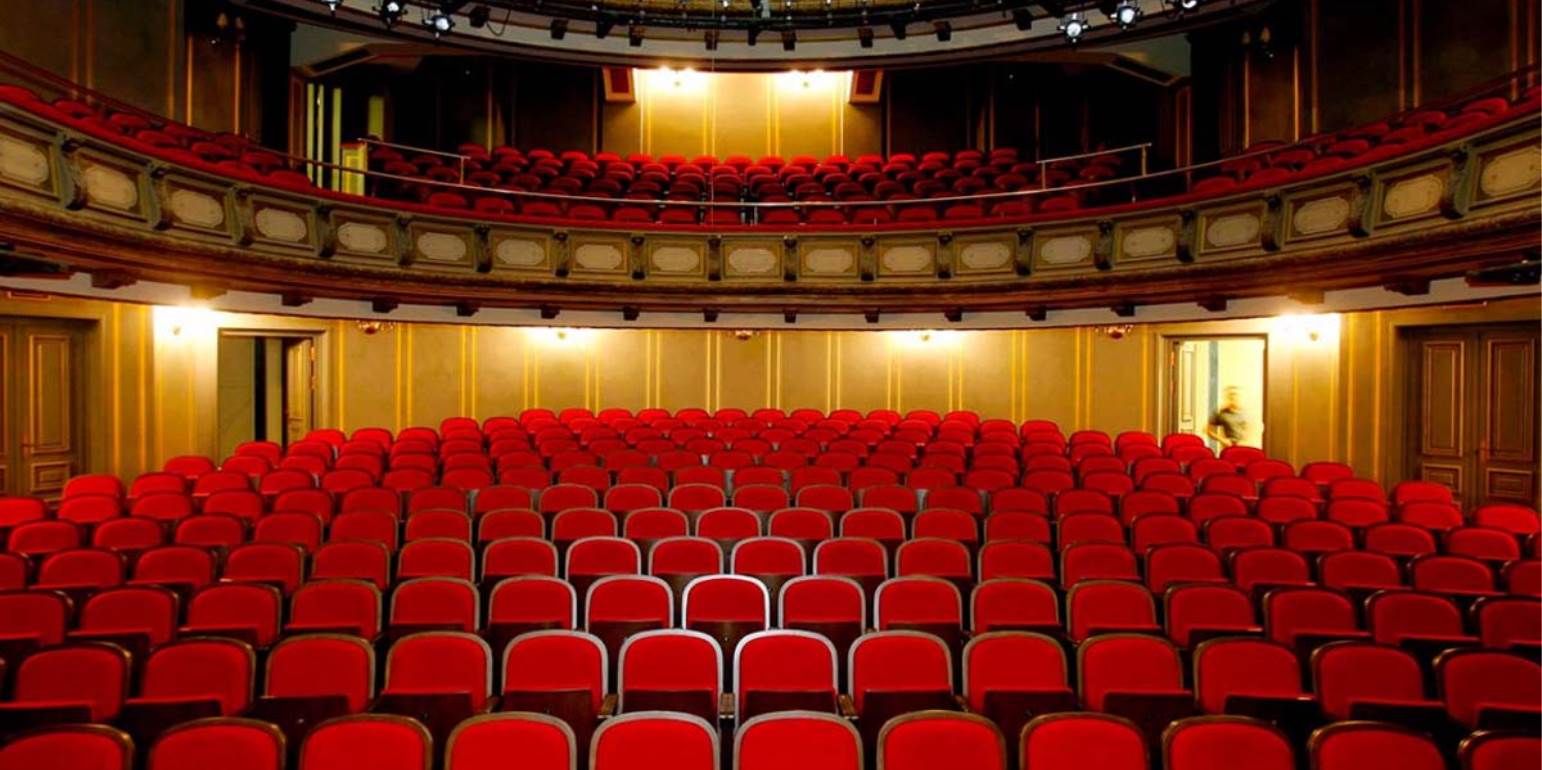ΔΥΠΑ: Aιτήσεις για δωρεάν θέατρο